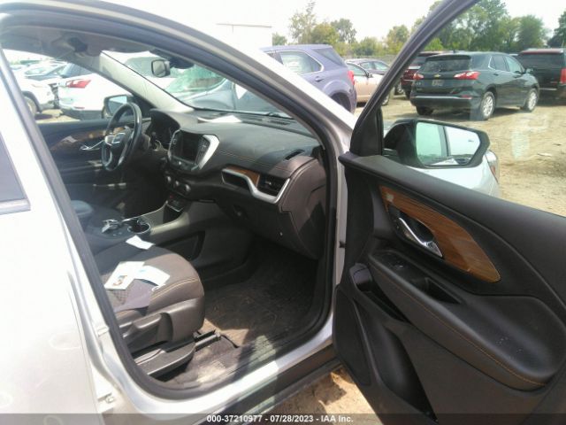 3GKALTEV5ML323703 GMC Terrain Sle