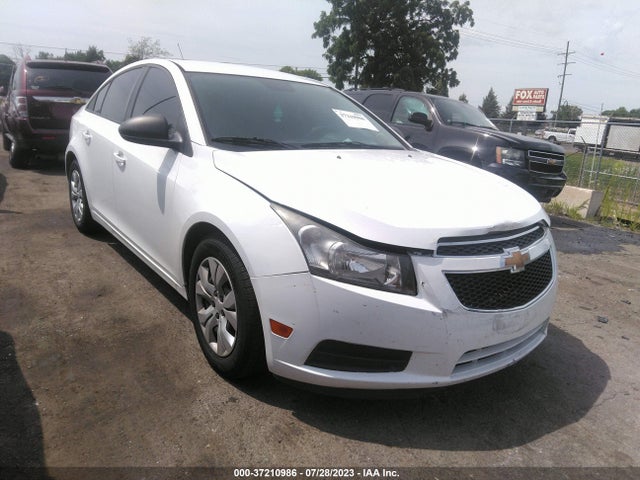2014 1G1PA5SG9E7258348 main image