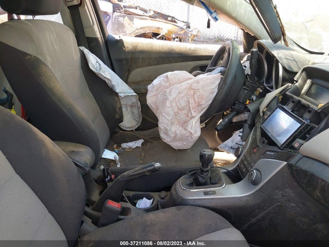 1G1PB5SG2E7200367 Chevrolet CRUZE LS
