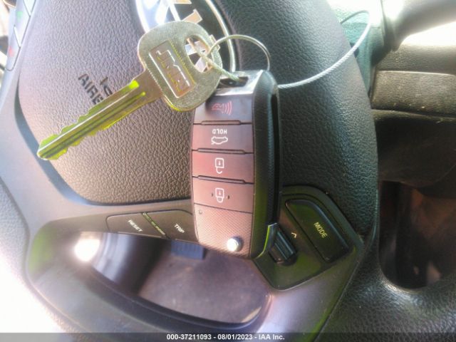 KNAFK4A63G5563763 KIA FORTE LX
