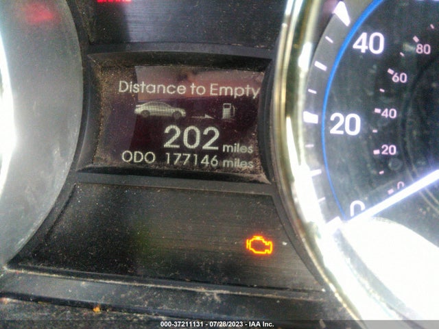 2011 HYUNDAI SONATA SE VIN: 5NPEC4AC3BH171246