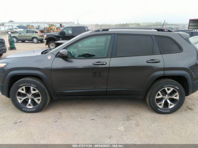 1C4PJMBB4GW213929 Jeep Cherokee Trailhawk