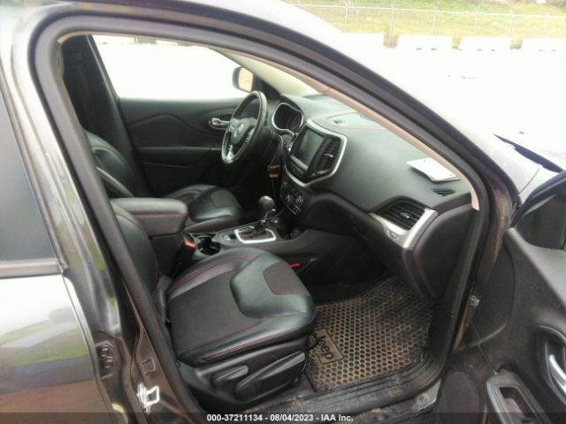 1C4PJMBB4GW213929 Jeep Cherokee Trailhawk