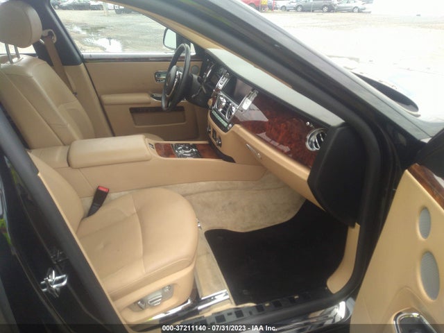 2012 ROLLS-ROYCE GHOST VIN: SCA664L59CUX65591