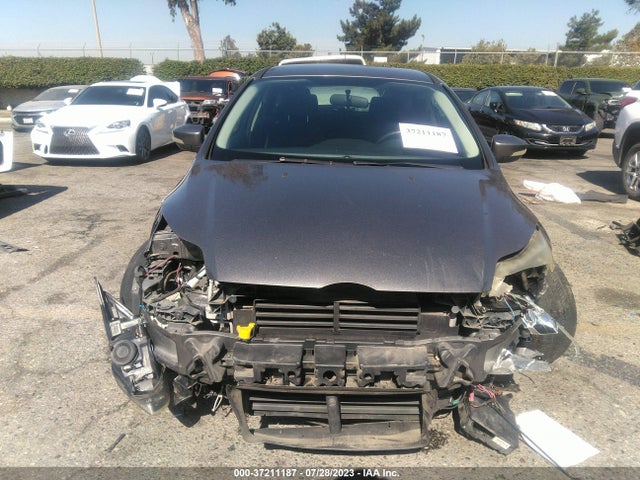 2013 FORD FOCUS SE VIN: 1FADP3K2XDL210824