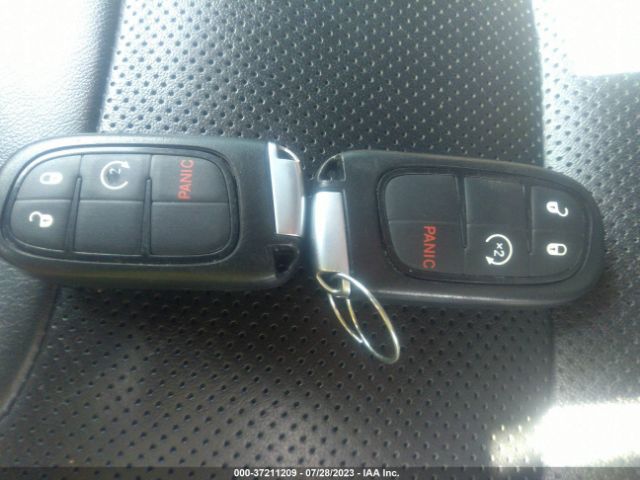 1C4PJMMX8MD113638 Jeep Cherokee 80th Anniversary