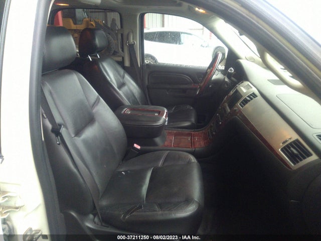 2010 CADILLAC ESCALADE PREMIUM VIN: 1GYUKCEF0AR159831