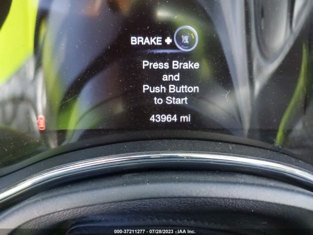 1C4RDHAG6JC359570 Dodge Durango Sxt