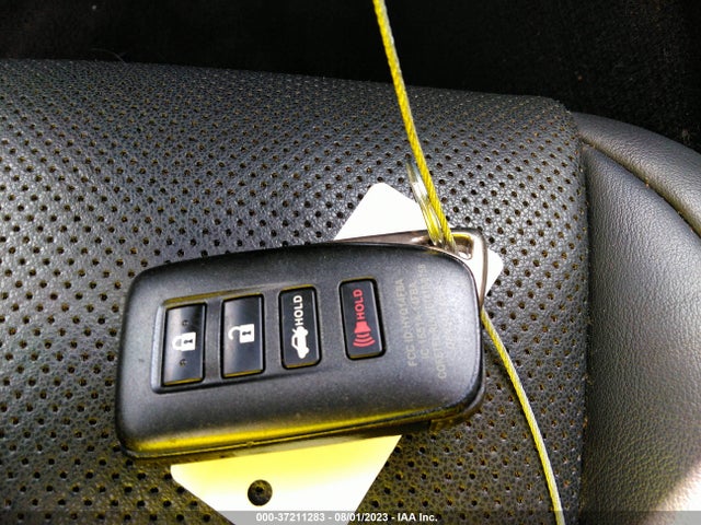 JTHBK1GGXG2211330 Lexus ES 350