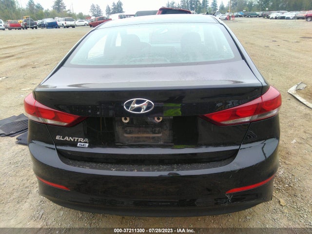 Hyundai ELANTRA SE 2018 5NPD74LF4JH263164 Image 16