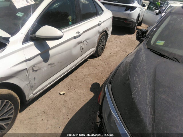 3VWC57BU6MM010622 Volkswagen Jetta S/se/r-line