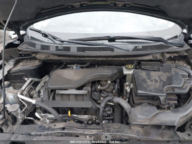 JN1BJ1CR8KW317517 Nissan Rogue Sport S