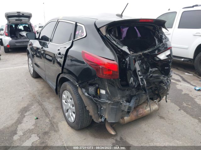 JN1BJ1CR8KW317517 Nissan Rogue Sport S