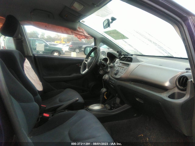2010 HONDA FIT SPORT VIN: JHMGE8H42AC032811
