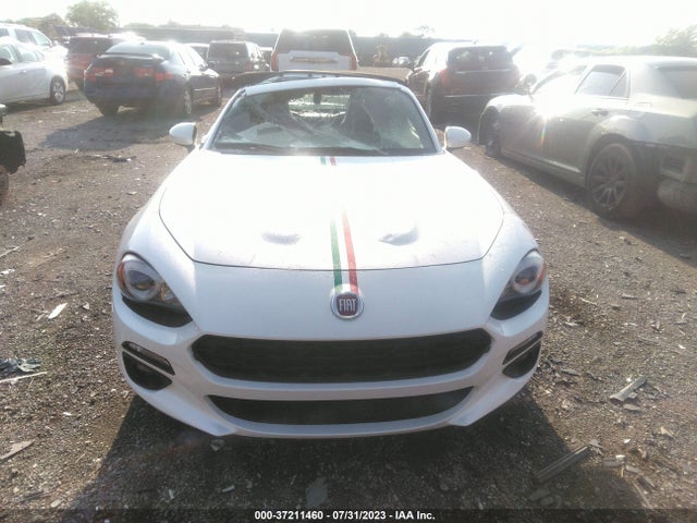 Fiat 124 Spider Lusso 2017 JC1NFAEK6H0101928 Image 12