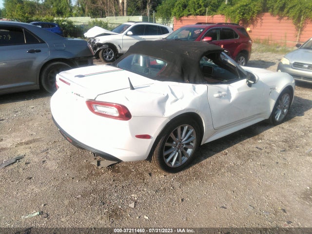 Fiat 124 Spider Lusso 2017 JC1NFAEK6H0101928 Image 4