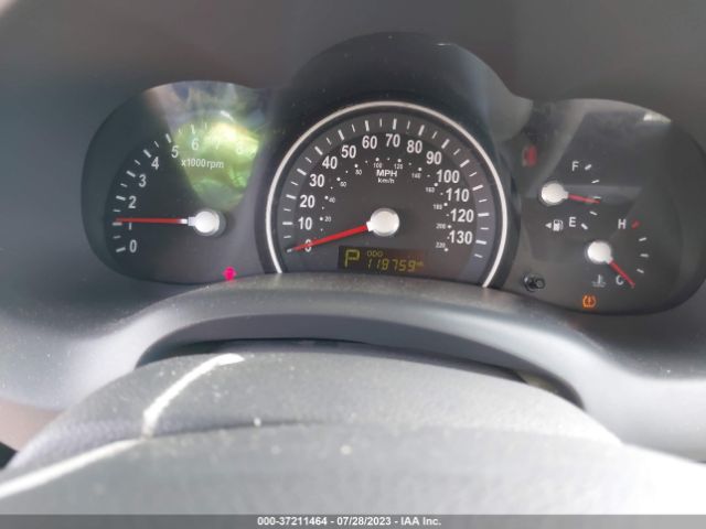KNDMG4C72E6541102 KIA SEDONA LX