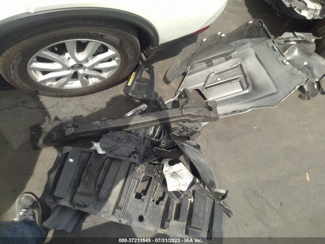 Nissan ROGUE SV 2020 KNMAT2MT9LP502111 Image 4