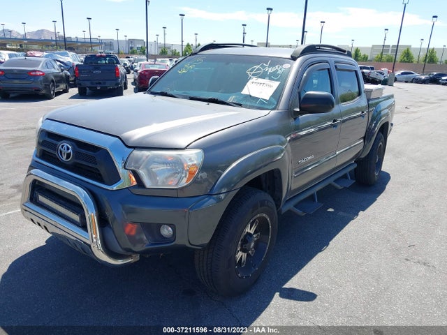 Toyota Tacoma Prerunner 2015 5TFJX4GNXFX039896 Image 2