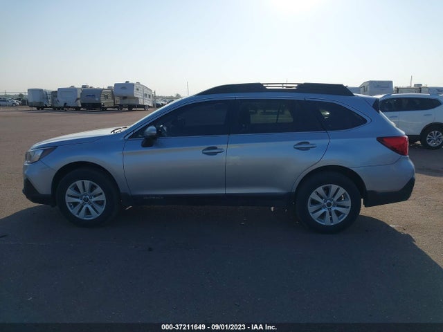 2018 SUBARU OUTBACK PREMIUM VIN: 4S4BSAFC3J3352933
