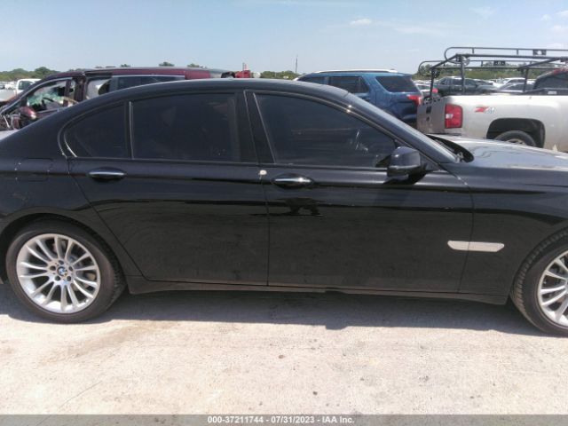 WBAYA6C55ED144019 BMW 7 Series 740i