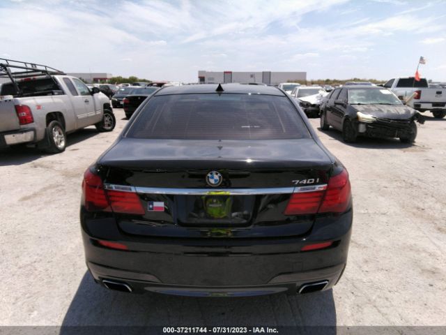 WBAYA6C55ED144019 BMW 7 Series 740i