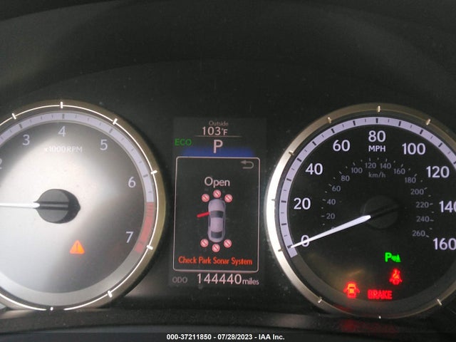 2015 Lexus RC, VIN: JTHHE5BC6F5009790