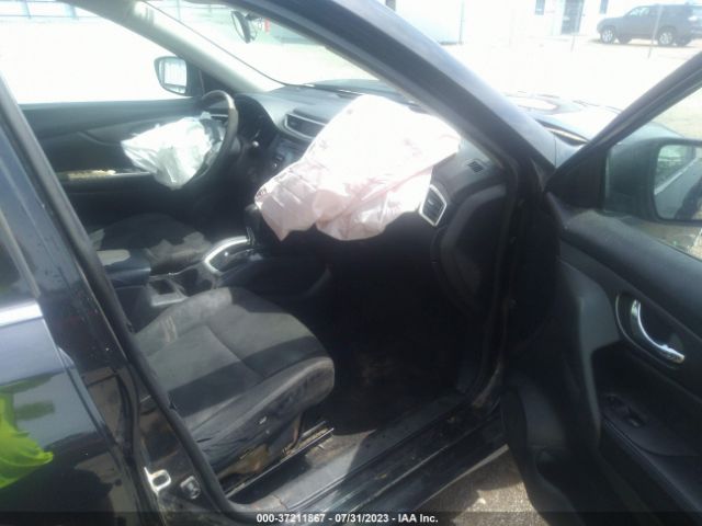 5N1AT2MT8GC785609 Nissan ROGUE SV