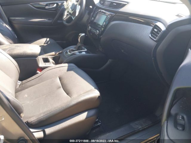 JN1BJ1CR6JW293717 Nissan Rogue Sport Sl