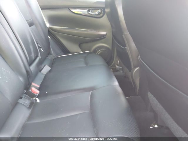 JN1BJ1CR6JW293717 Nissan Rogue Sport Sl