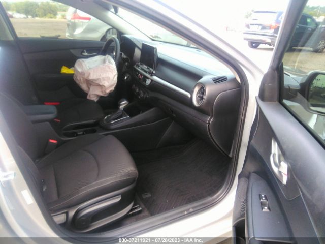 3KPF24AD2LE150779 KIA Forte Lxs