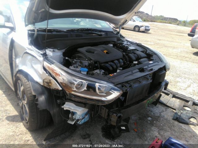 3KPF24AD2LE150779 KIA Forte Lxs
