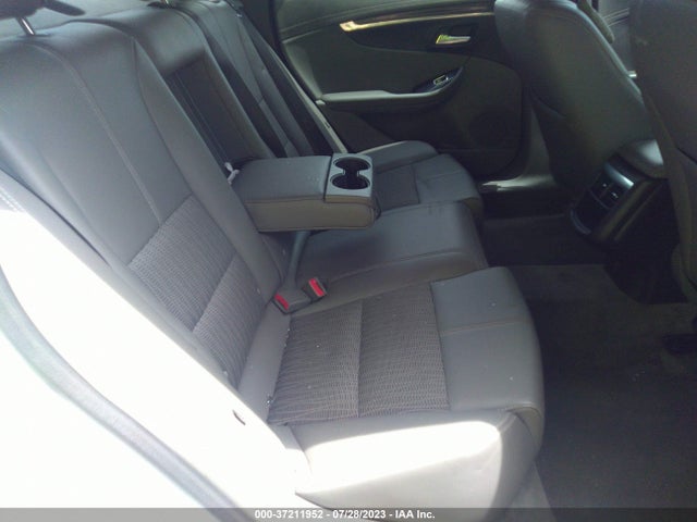 Chevrolet IMPALA LT 2016 2G1115S30G9183088 Image 8