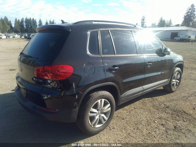 WVGAV7AX9FW611964 Volkswagen 2015