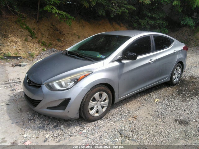 2016 HYUNDAI ELANTRA SE VIN: 5NPDH4AE3GH664740