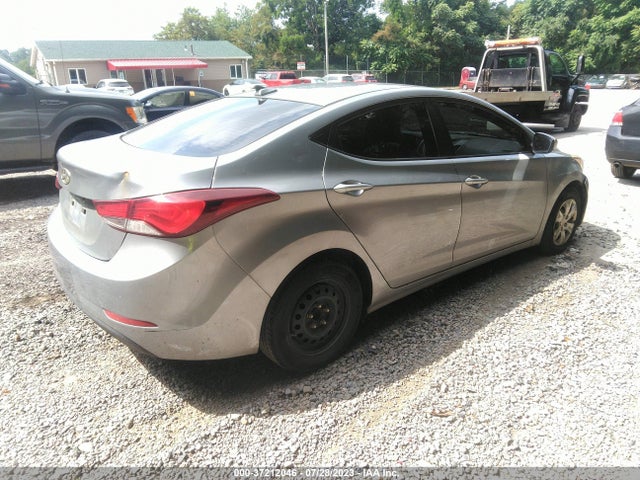 2016 HYUNDAI ELANTRA SE VIN: 5NPDH4AE3GH664740