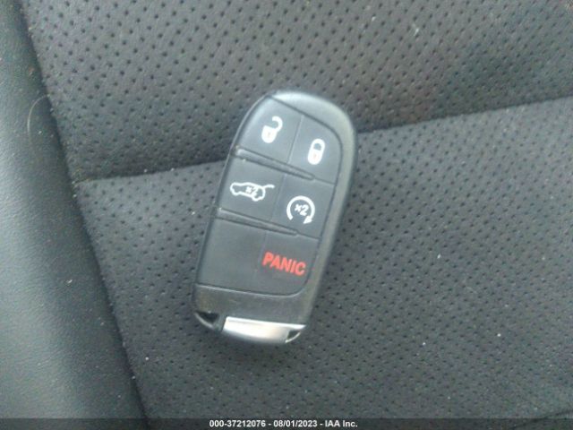 1C4RJFAG4KC709941 Jeep Grand Cherokee Altitude