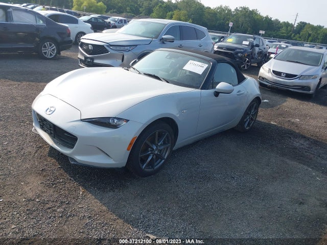 Mazda Mx-5 Miata Grand Touring 2017 JM1NDAD71H0124944 Image 2