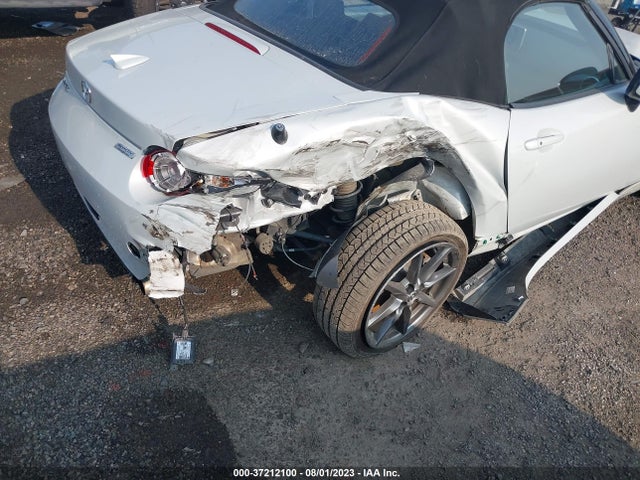 Mazda Mx-5 Miata Grand Touring 2017 JM1NDAD71H0124944 Image 6