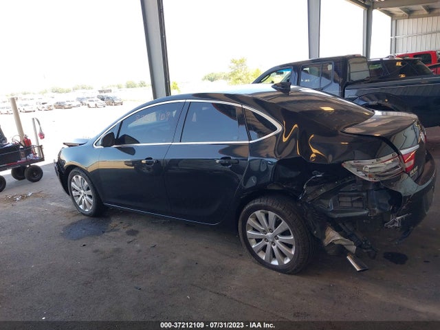 1G4PP5SK8F4215712 Buick Verano