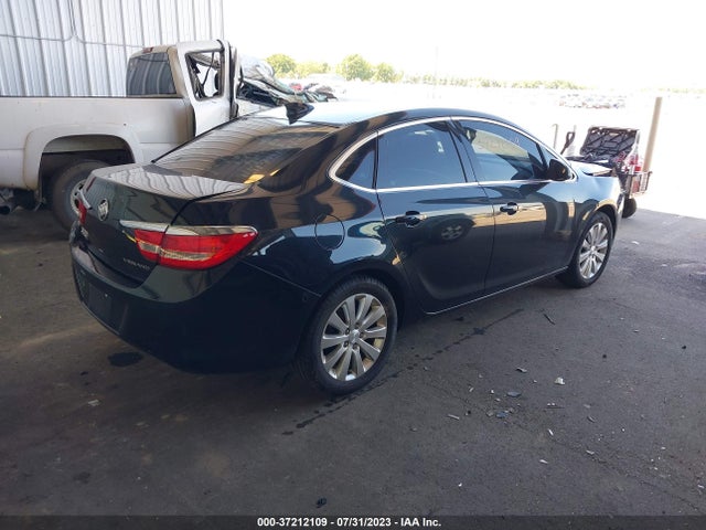 1G4PP5SK8F4215712 Buick Verano