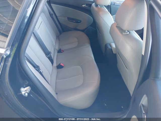 1G4PP5SK8F4215712 Buick Verano