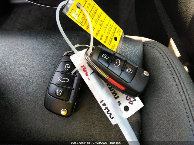 WA1AECF38L1072873 Audi Q3 PREMIUM
