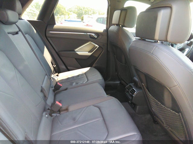 WA1AECF38L1072873 Audi Q3 PREMIUM