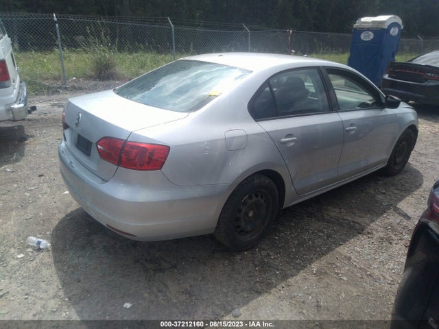 2012 VOLKSWAGEN JETTA 2.0L S VIN: 3VW2K7AJ4CM335165