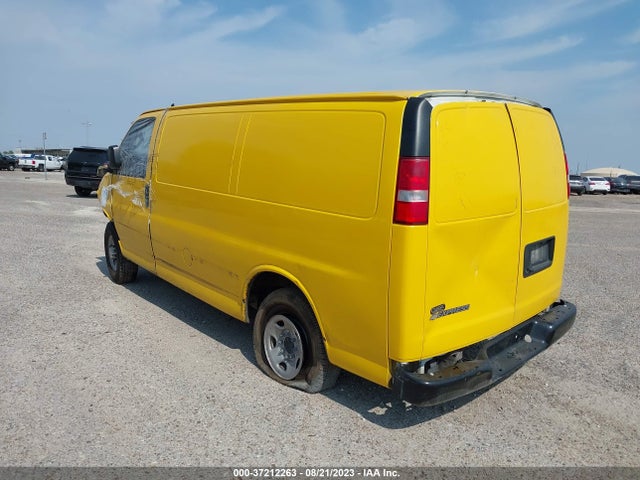 Chevrolet EXPRESS CARGO VAN 2018 1GCWGAFP8J1339939 Image 3