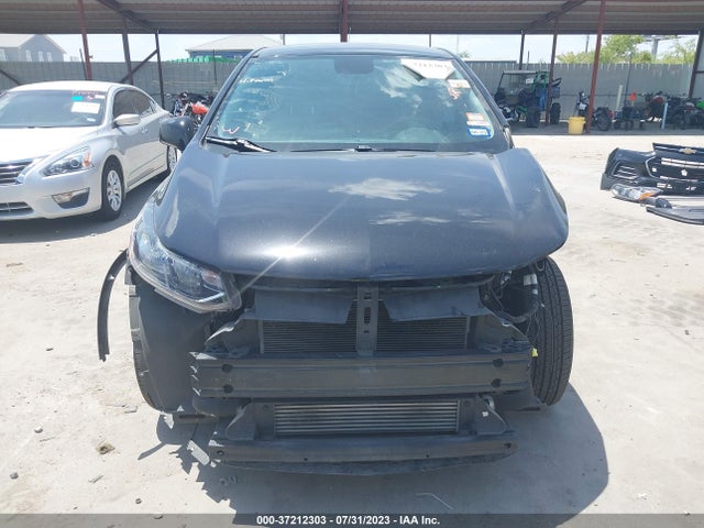 Chevrolet TRAX LS 2019 3GNCJKSB1KL304195 Image 13