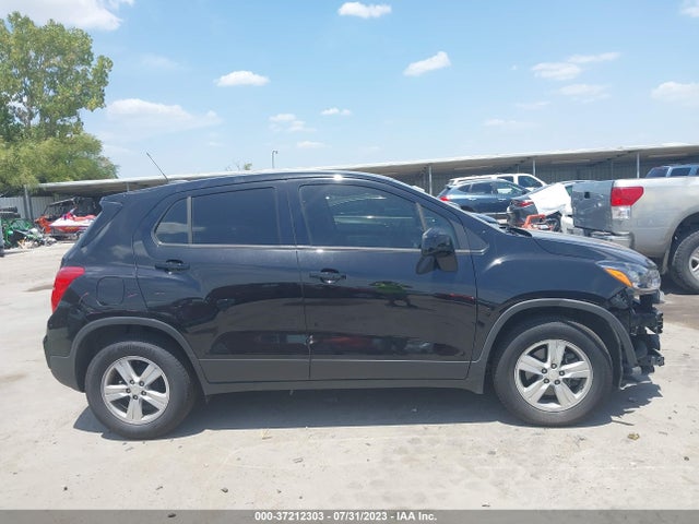 Chevrolet TRAX LS 2019 3GNCJKSB1KL304195 Image 14