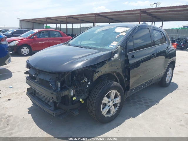 Chevrolet TRAX LS 2019 3GNCJKSB1KL304195 Image 2