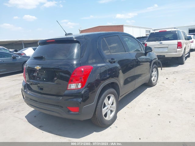 Chevrolet TRAX LS 2019 3GNCJKSB1KL304195 Image 4